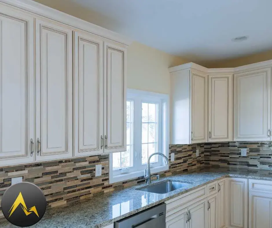 Hiring Kitchen Remodeling Contractors: Costs and Tips for Success