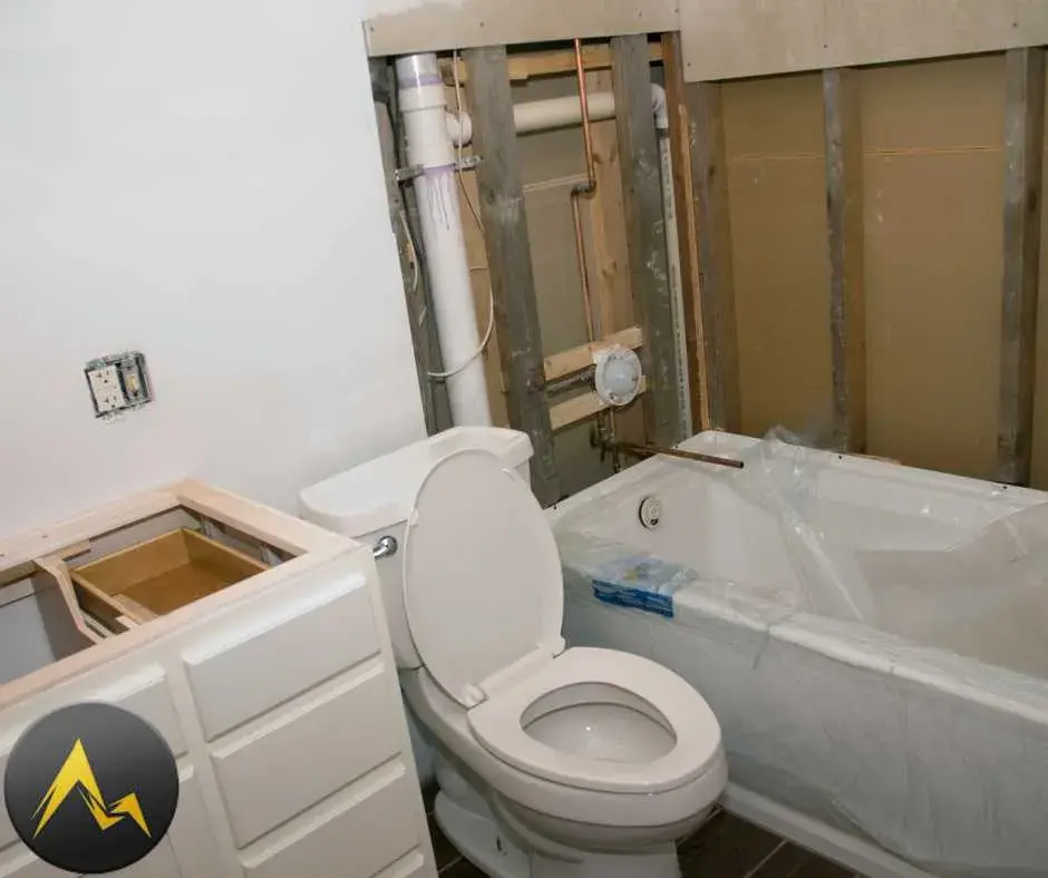 Top Luxurious Bathroom Upgrades: Heated Floors, High-End Materials, and Custom Vanities