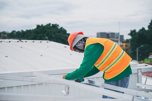 Right Contractor for Your Flat Roof Replacement In San Diego